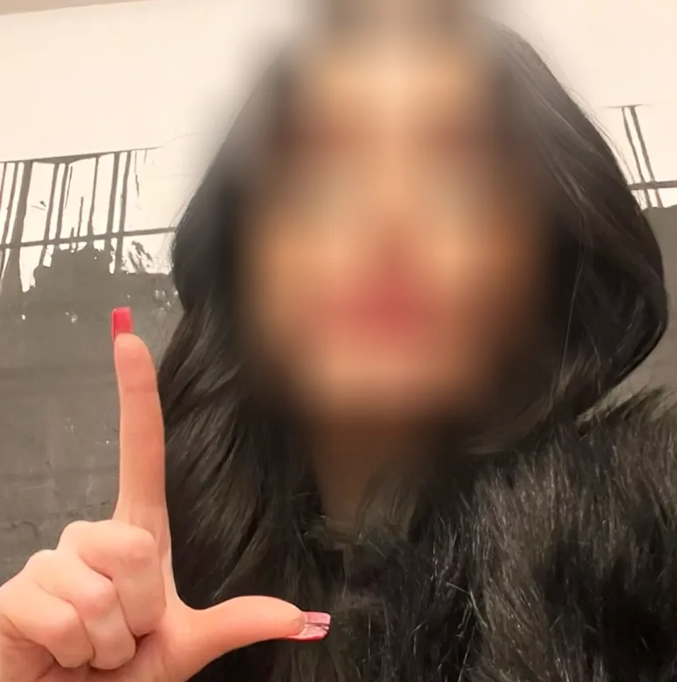 Mónica, 33 años